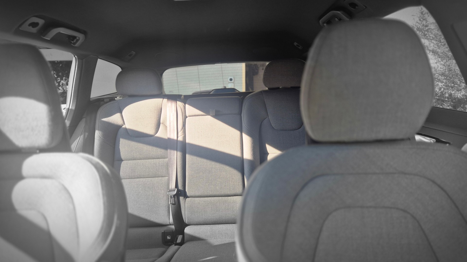 VOLVO 2.0 B4 AWD Cross Country-image-18