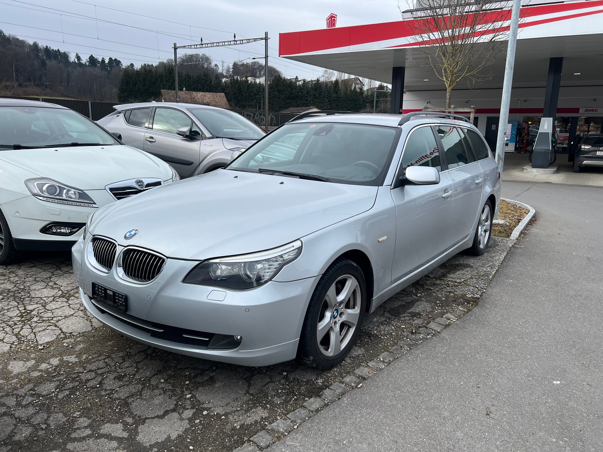 BMW 530xi Touring Steptronic-ab Mfk -Vollausstattung
