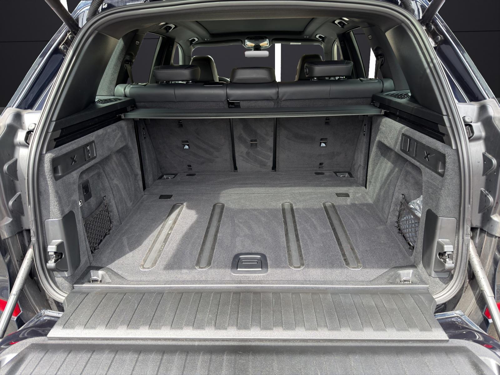 BMW X5 M50i xDrive-image-9