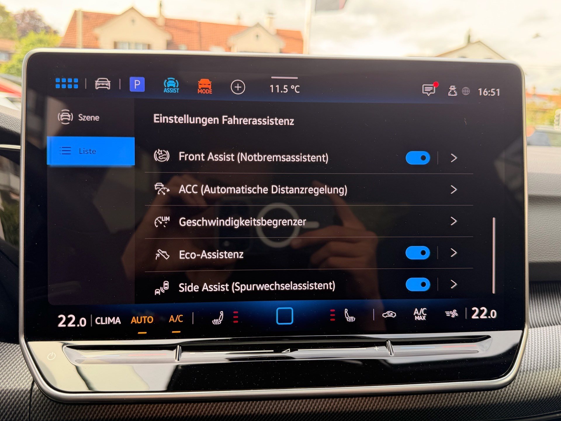 VW Golf 2.0 TSI 333 PS 4MOTION R BLACK EDITION *** AKRAPOVIC ABGAS & PANORAMAGLASDACH ***-image-17