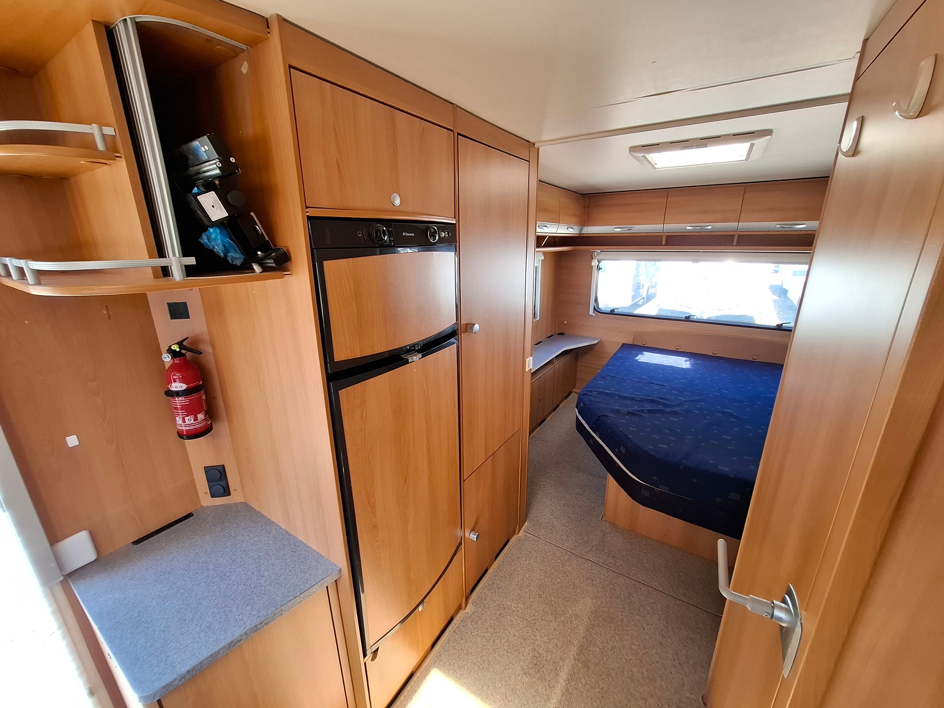 DETHLEFFS Camper snow-image-10