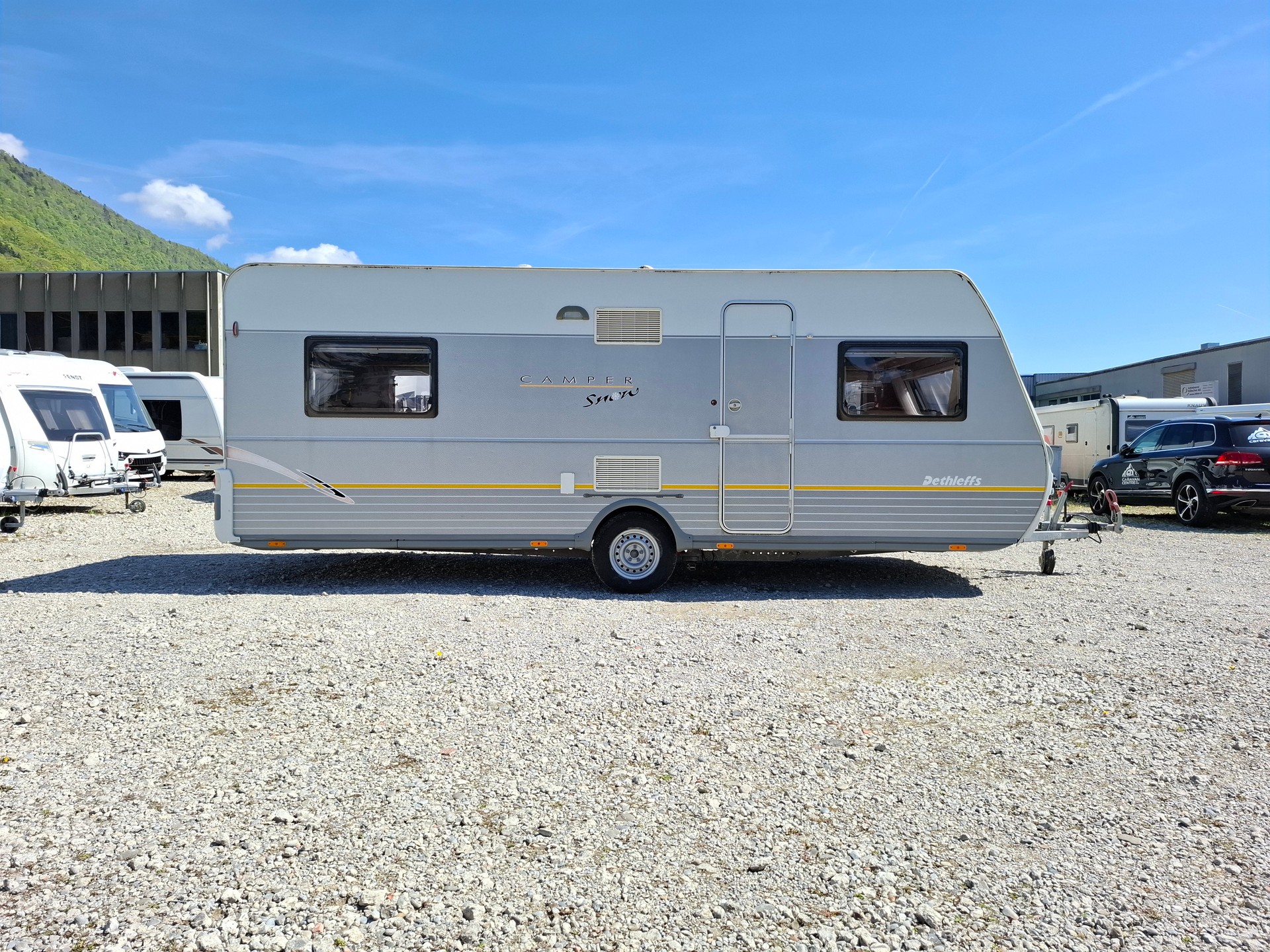 DETHLEFFS Camper snow-image-2