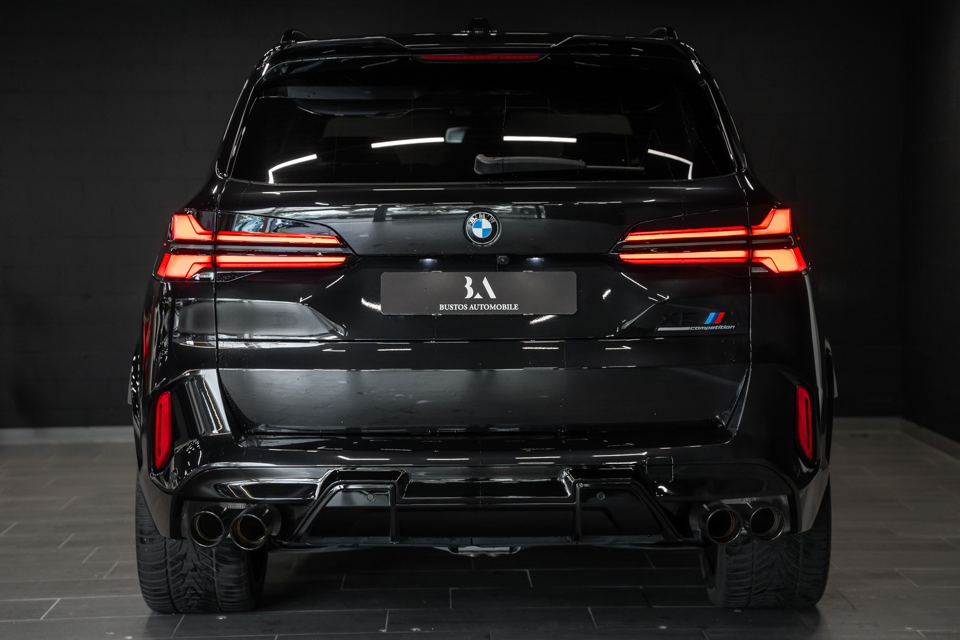 BMW X5M Competition / CH Auto / Werksgarantie / Vollausstattung / Sky Lounge / Thermoelectric /-image-8