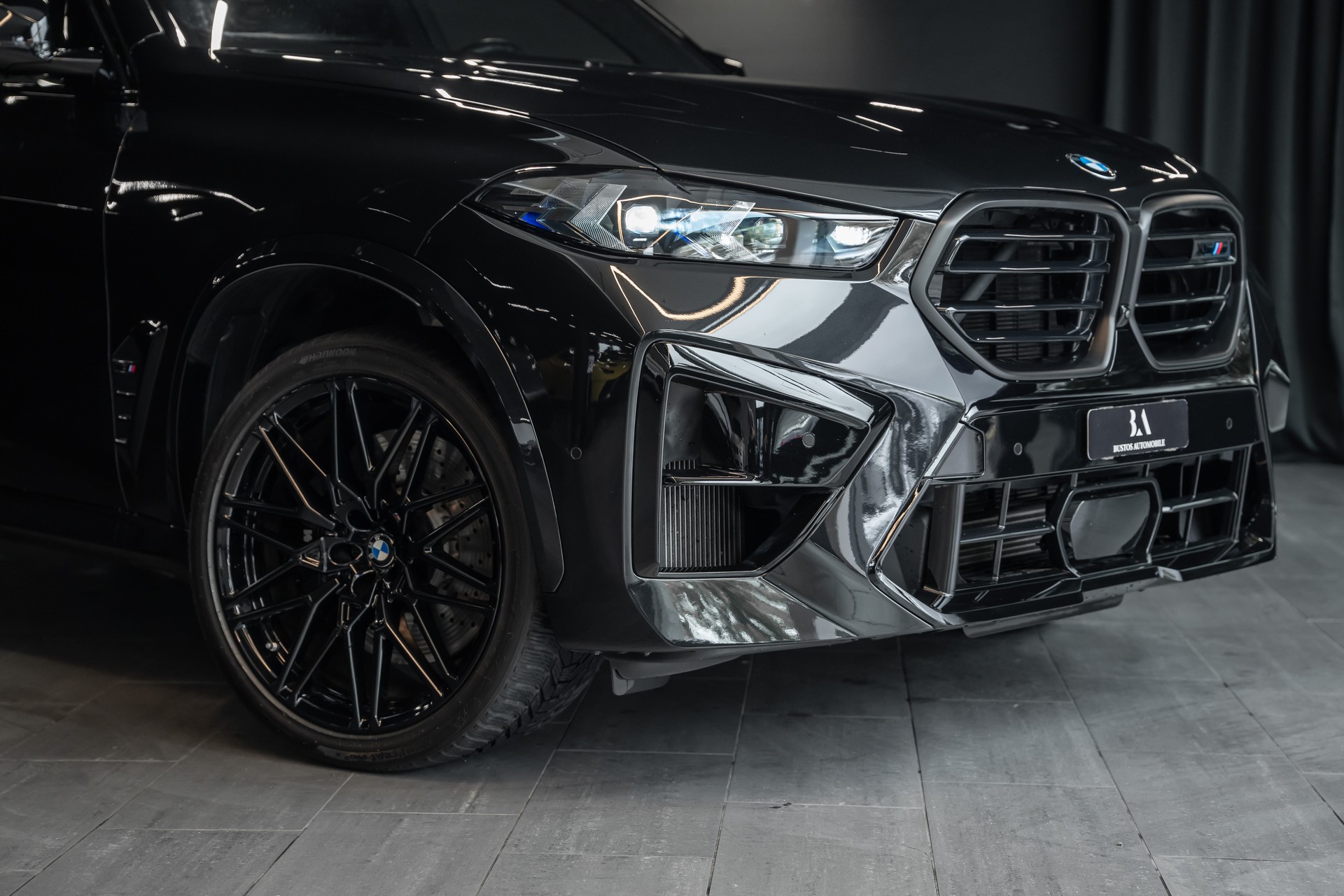 BMW X5M Competition / CH Auto / Werksgarantie / Vollausstattung / Sky Lounge / Thermoelectric /-image-1