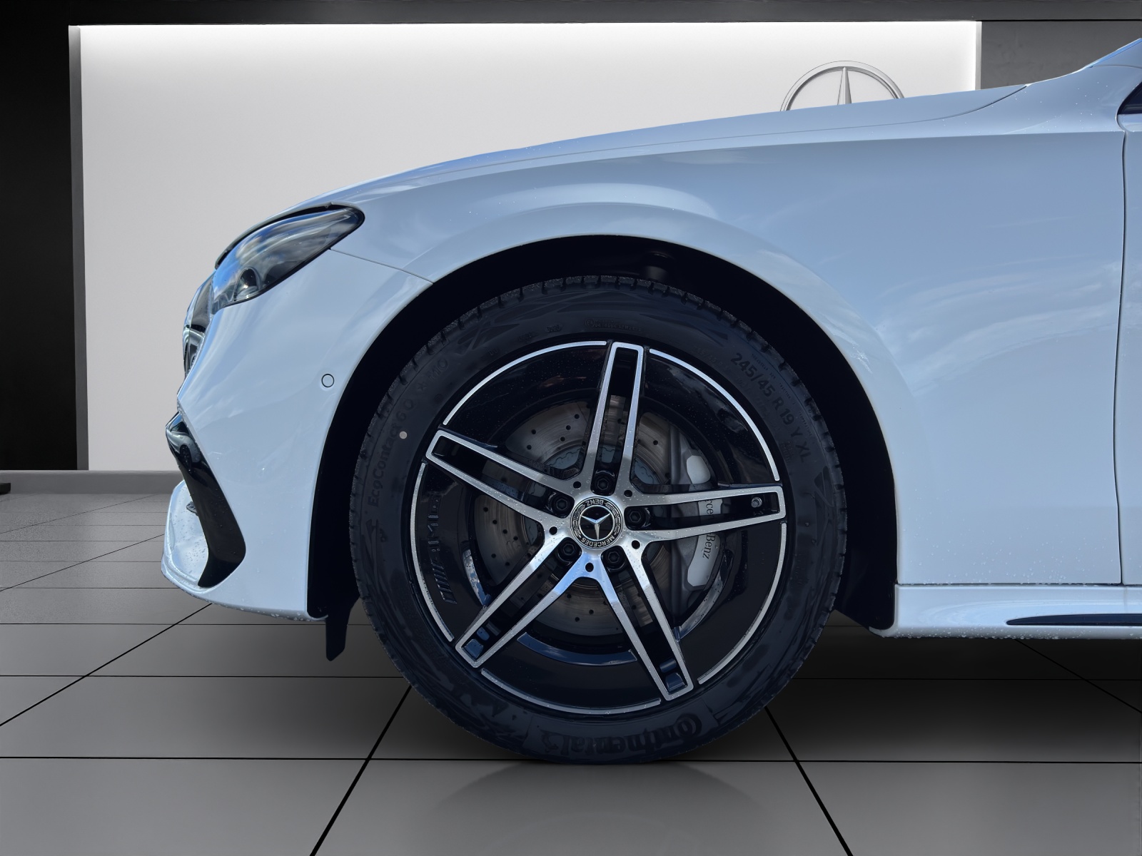 MERCEDES-BENZ E 220 d T 4Matic 9G-Tronic-image-7