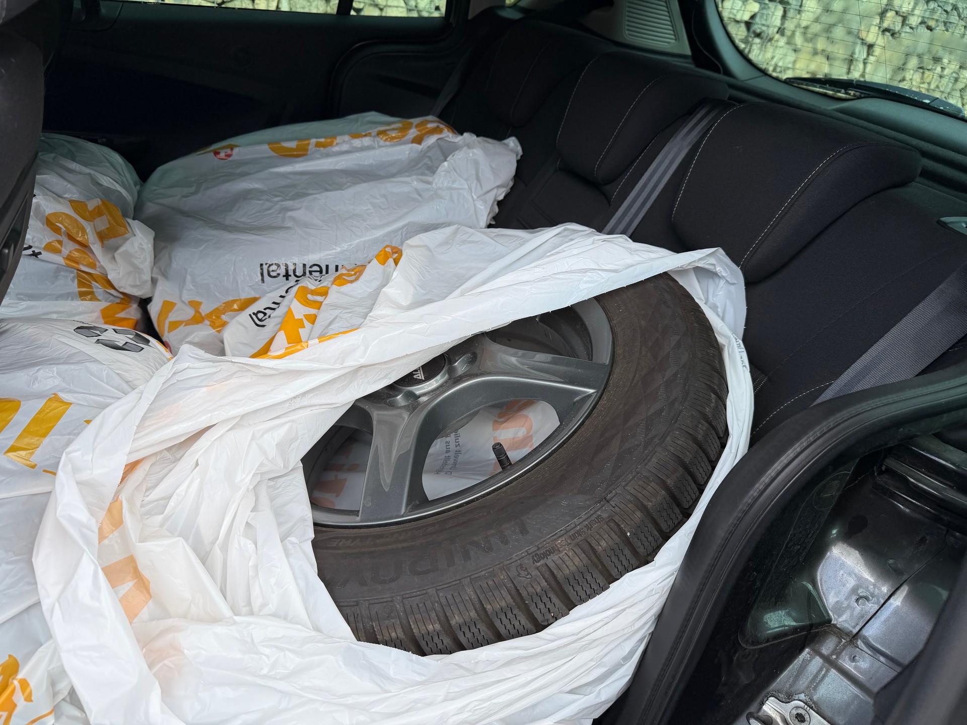 FORD B-Max 1.0 SCTi Trend-image-8