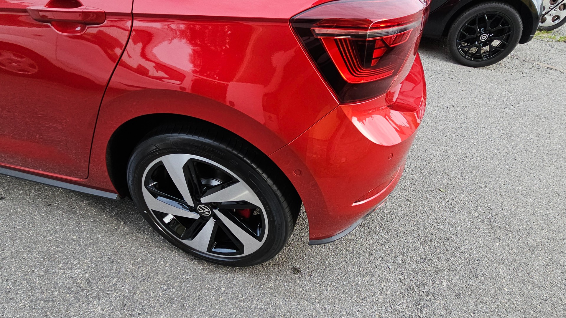 VW Polo 2.0 TSI GTI DSG-image-3