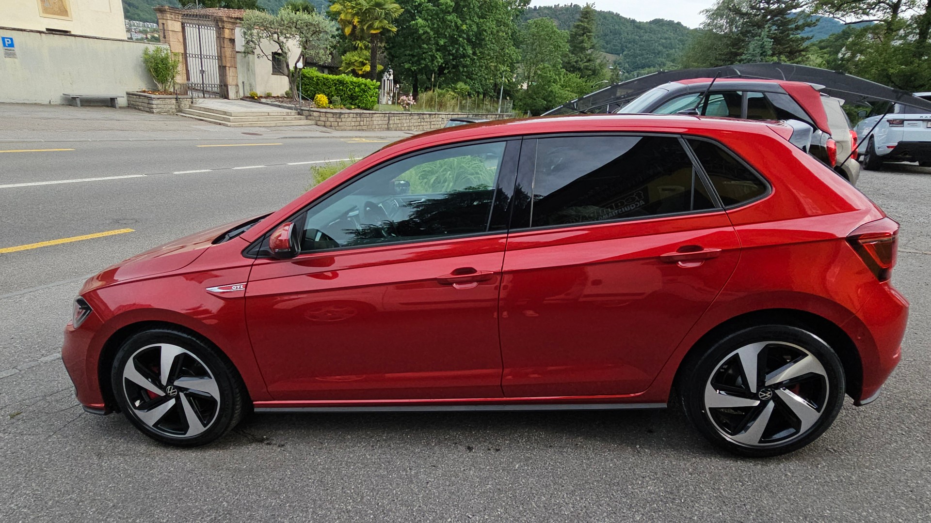VW Polo 2.0 TSI GTI DSG-image-1