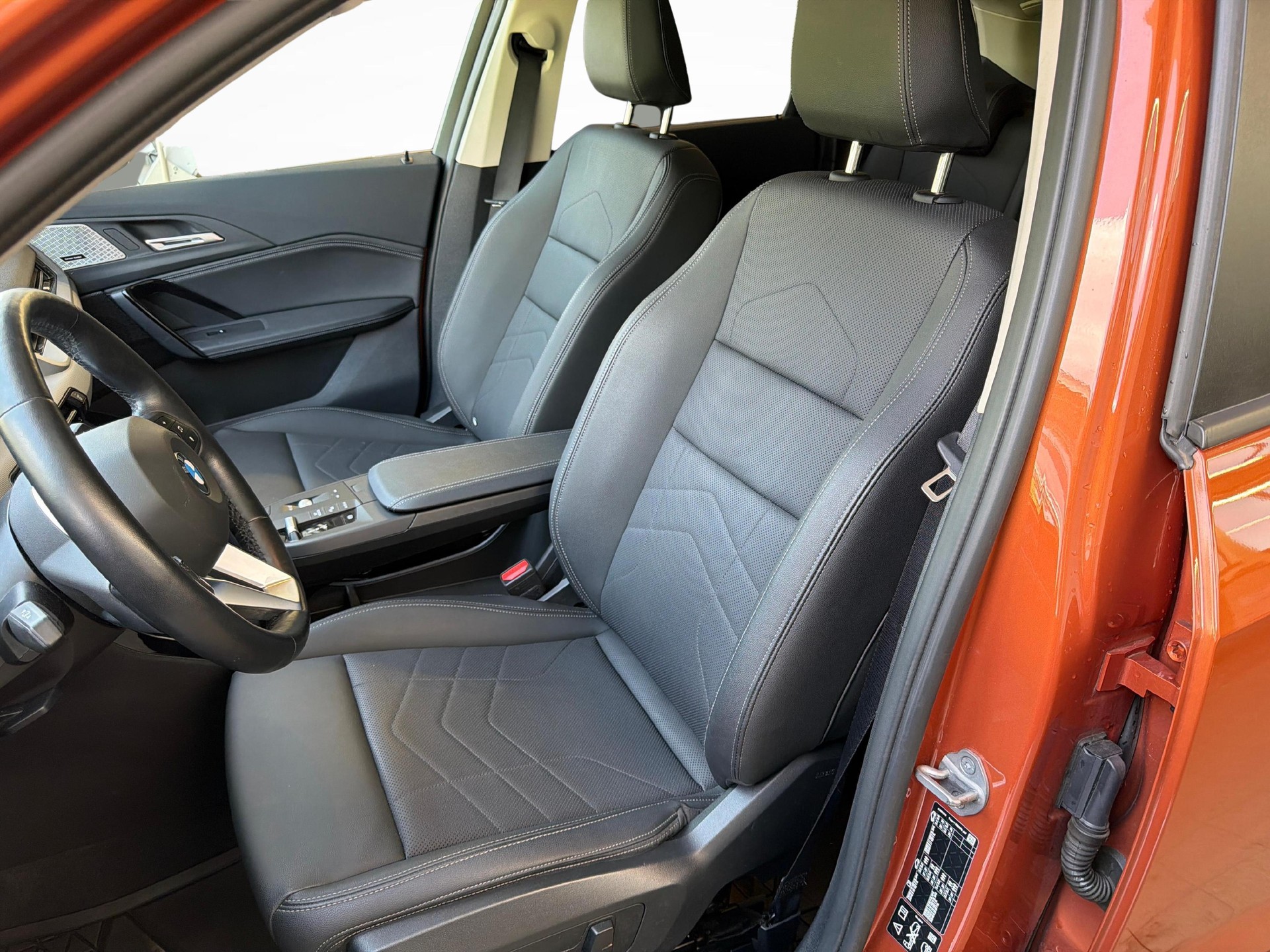 BMW X1 20d xDrive-image-11