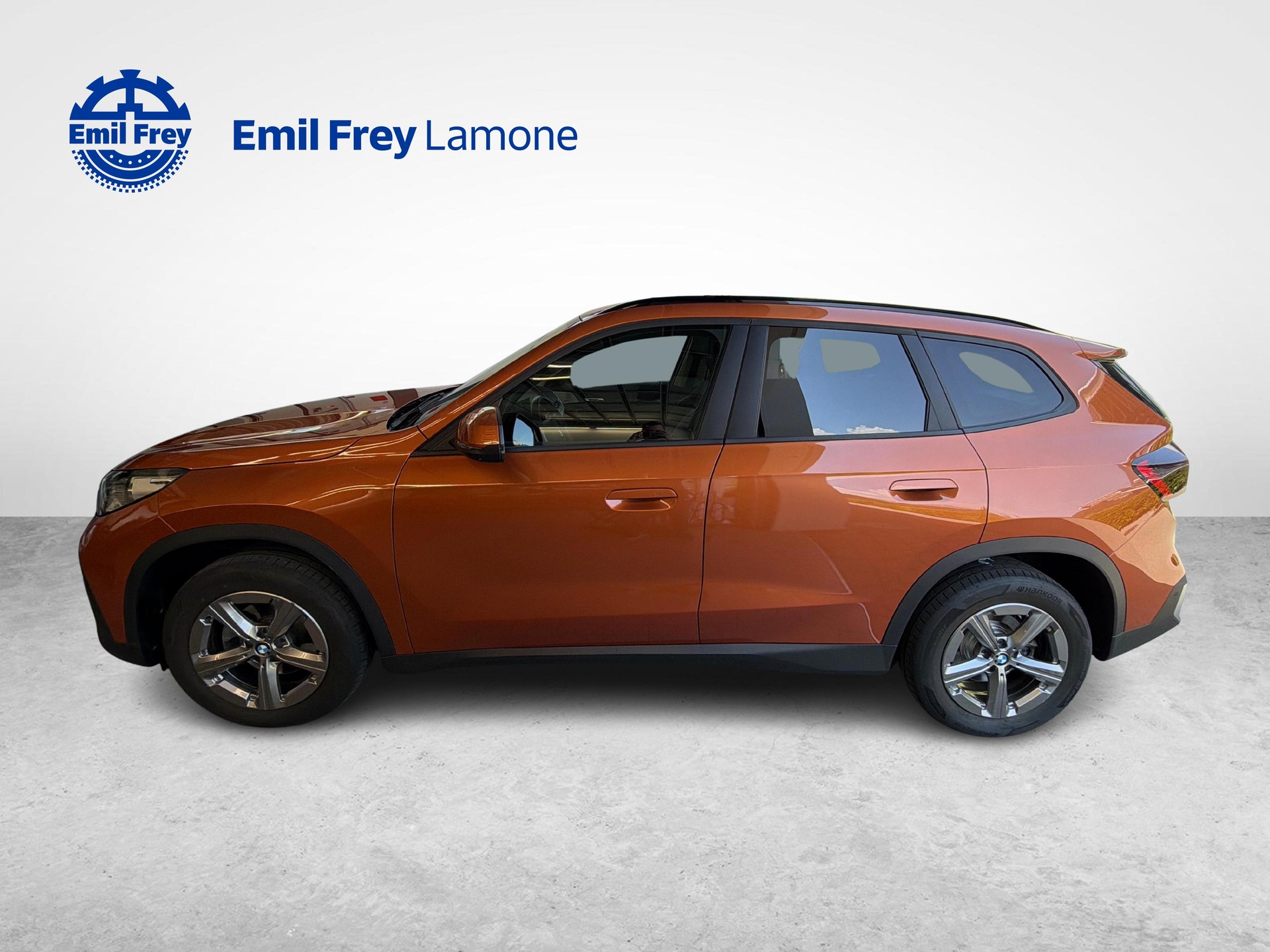 BMW X1 20d xDrive-showroom-element-2