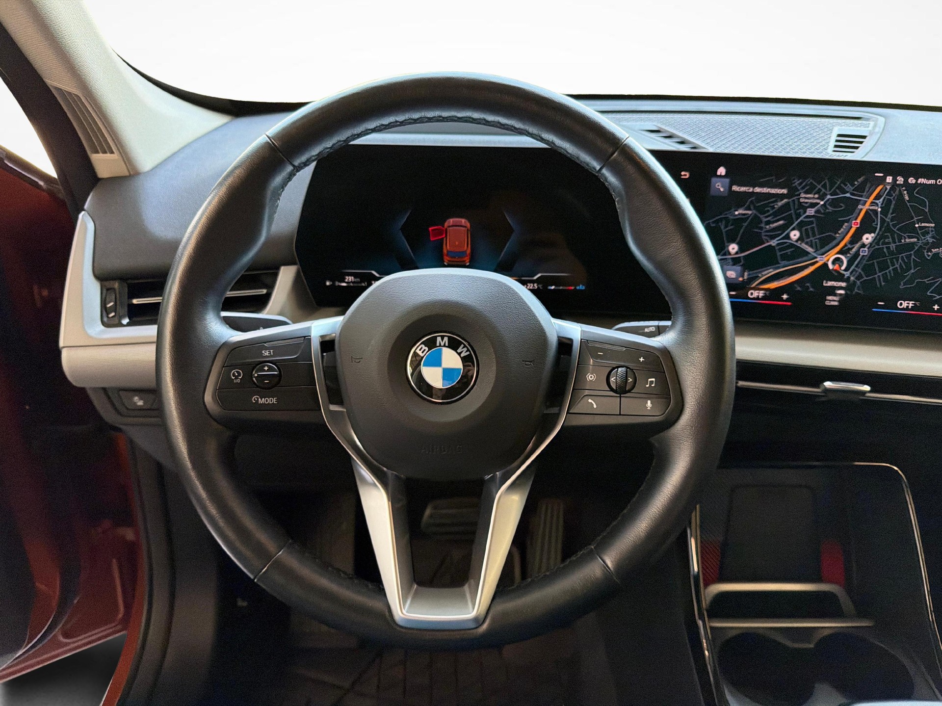 BMW X1 20d xDrive-image-14