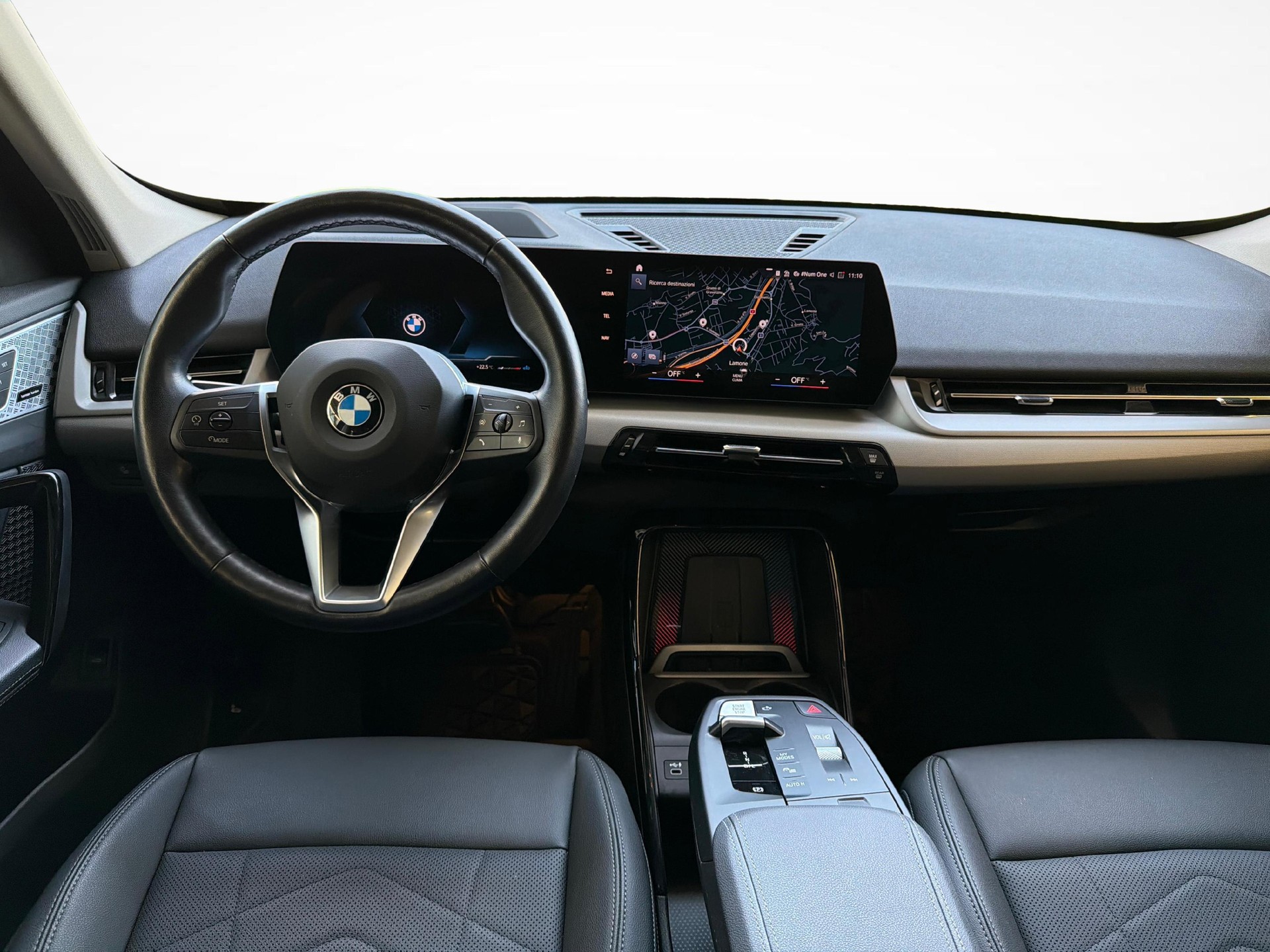 BMW X1 20d xDrive-image-13