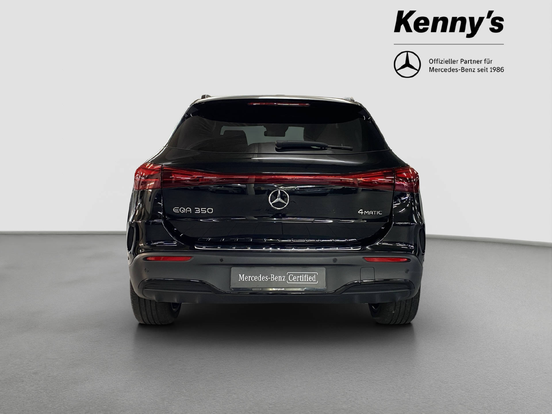 MERCEDES-BENZ EQA 350 Swiss Star AMG Line 4MATIC-image-5