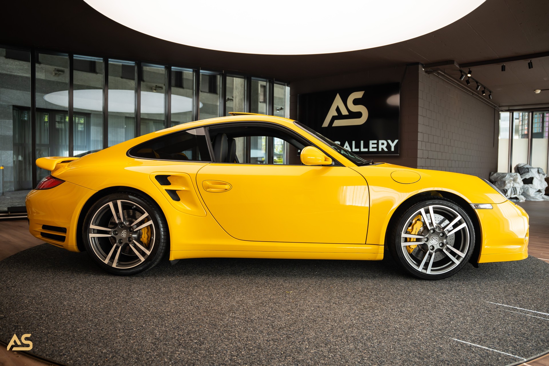 PORSCHE 911 Turbo Coupé (997) *SPEED YELLOW* Porsche Exclusive Sonderbestellung mit Porsche Classic Zertifikat-image-8