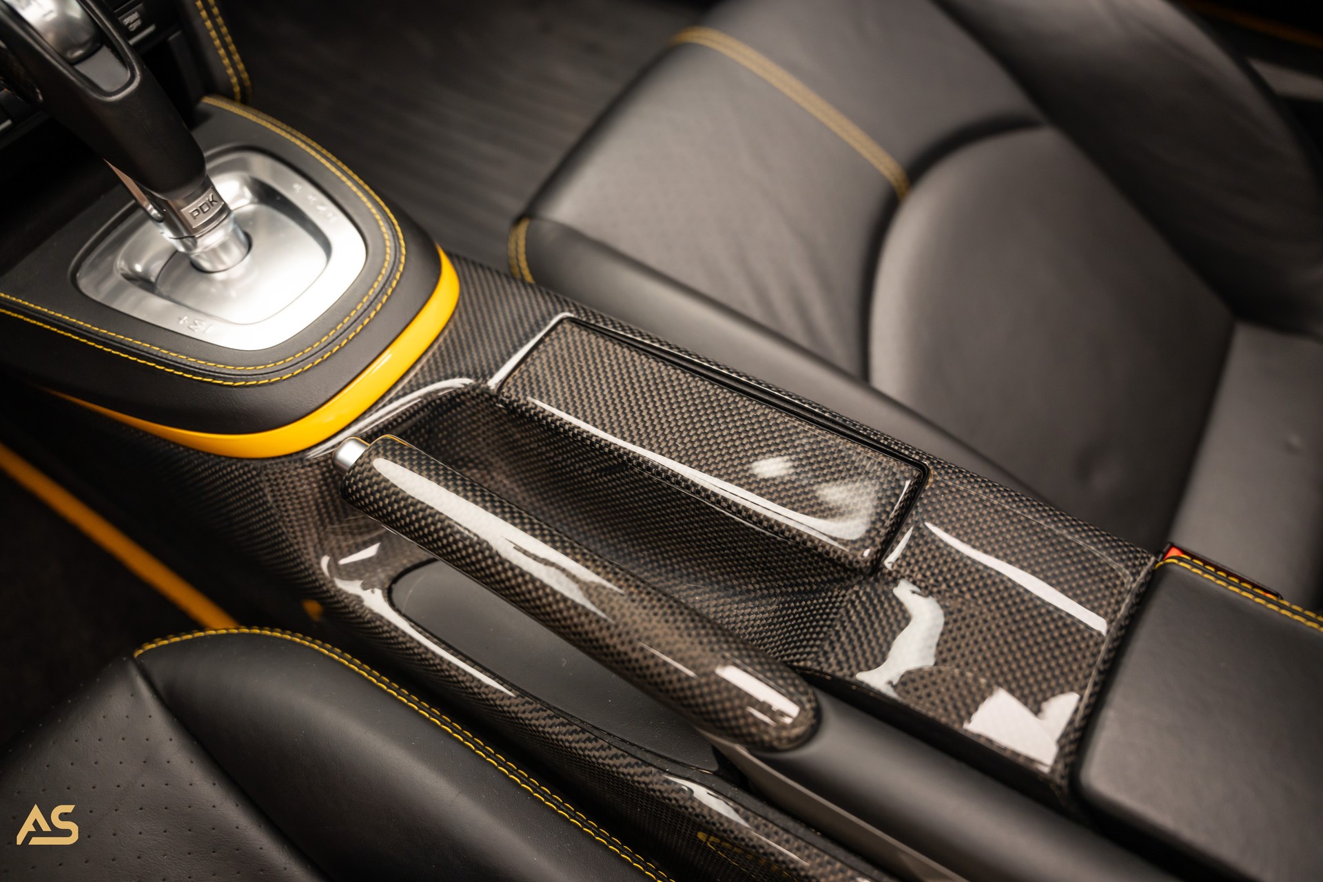PORSCHE 911 Turbo Coupé (997) *SPEED YELLOW* Porsche Exclusive Sonderbestellung mit Porsche Classic Zertifikat-image-30