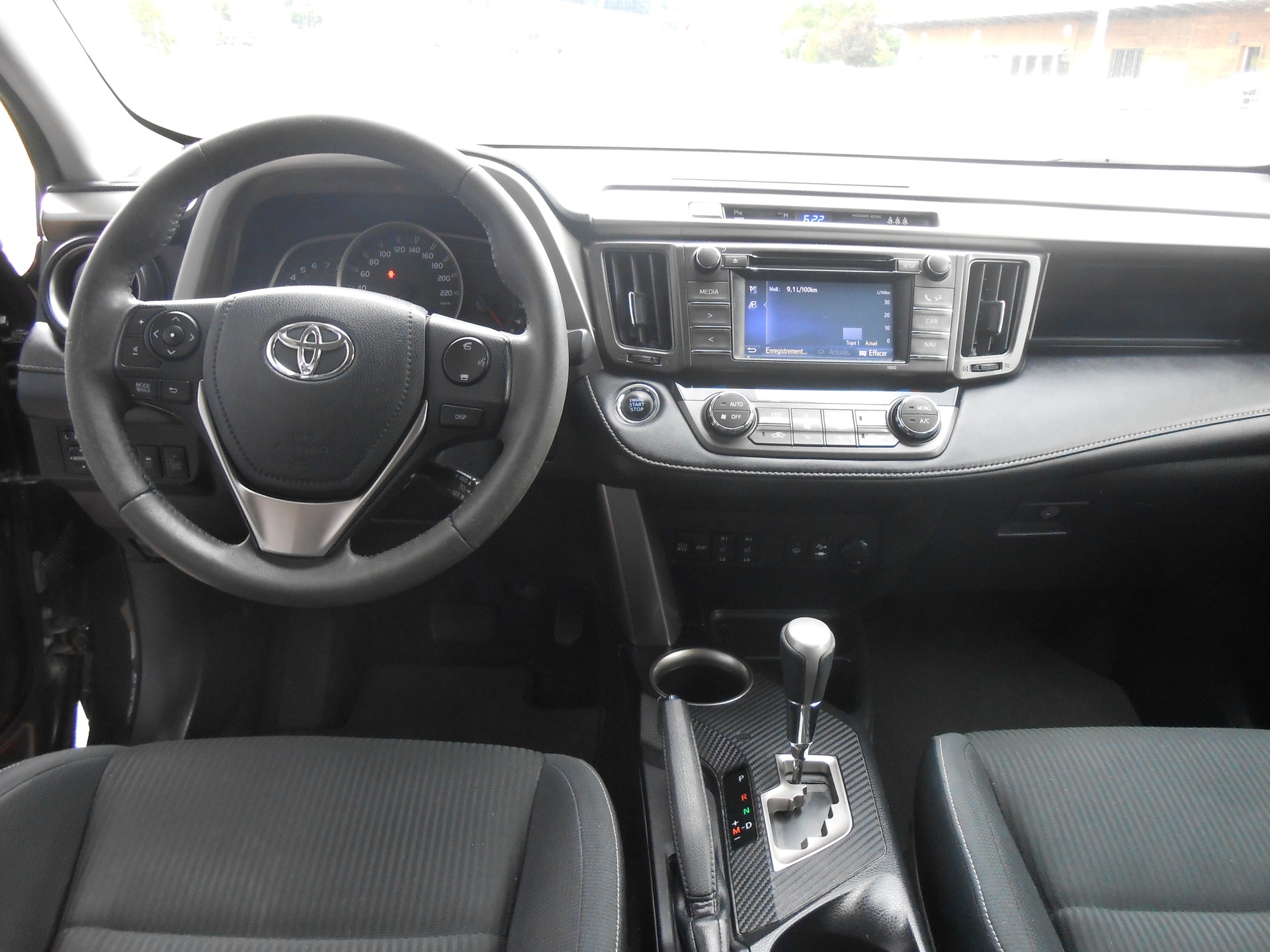 TOYOTA RAV-4 2.0 16V Style-image-10