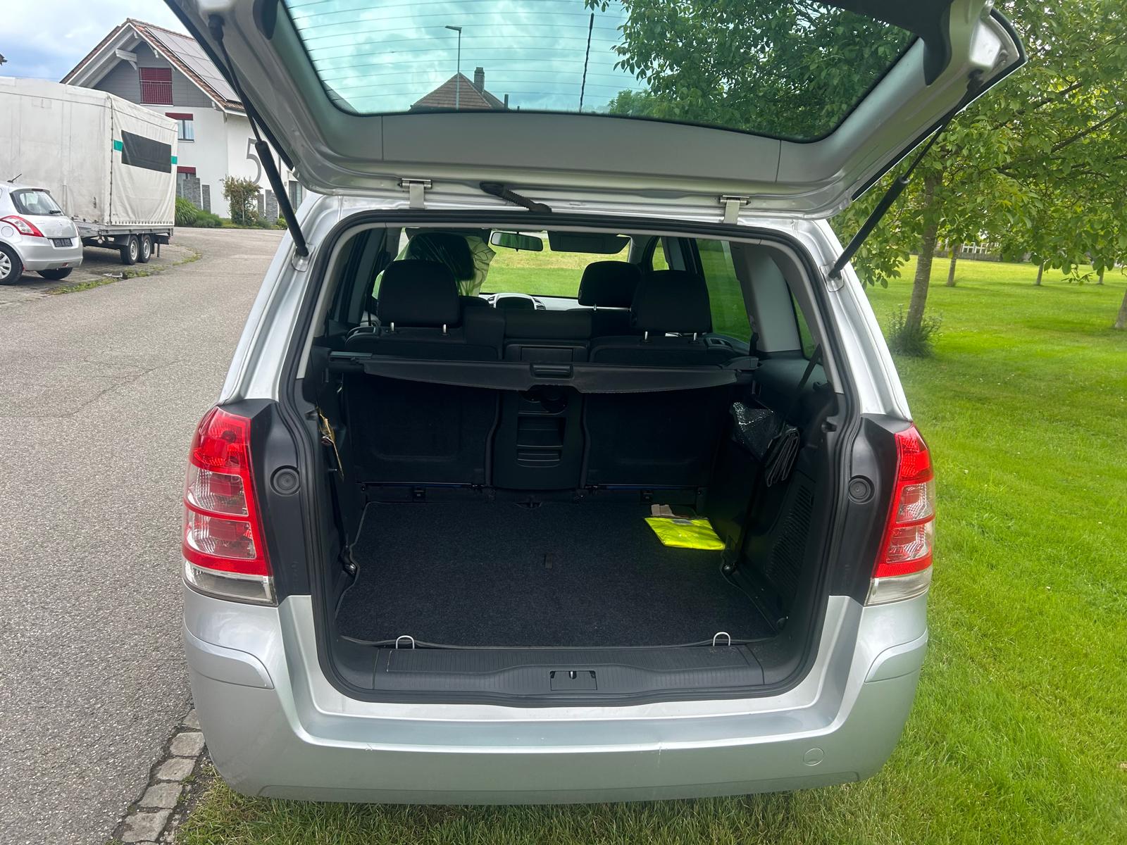 OPEL Zafira 1.8i 16V Enjoy-image-7