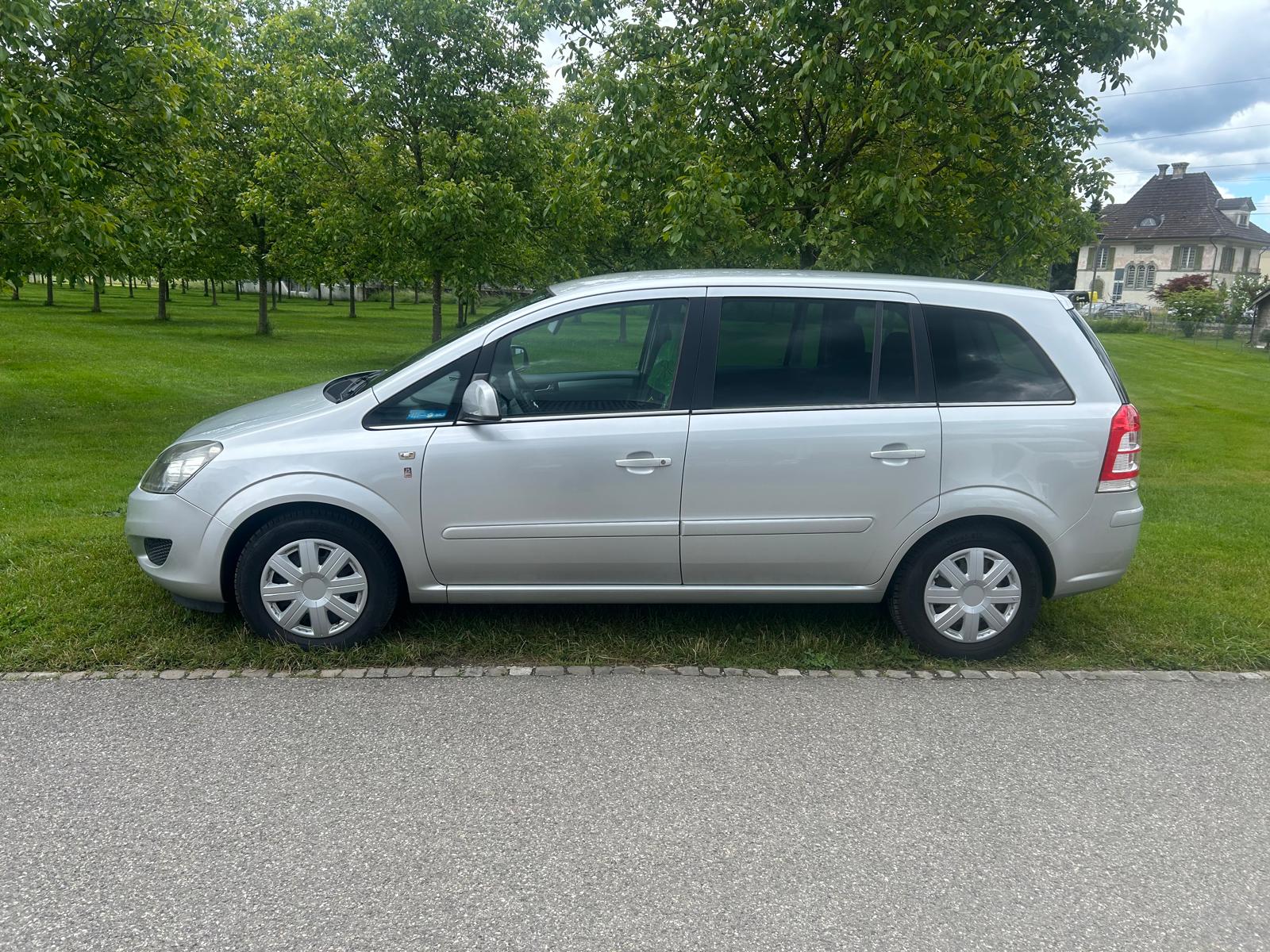 OPEL Zafira 1.8i 16V Enjoy