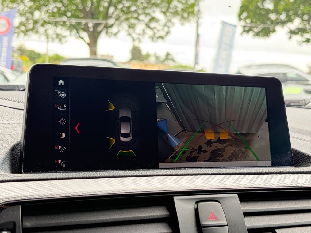 BMW M240i xDrive Steptronic-image-8