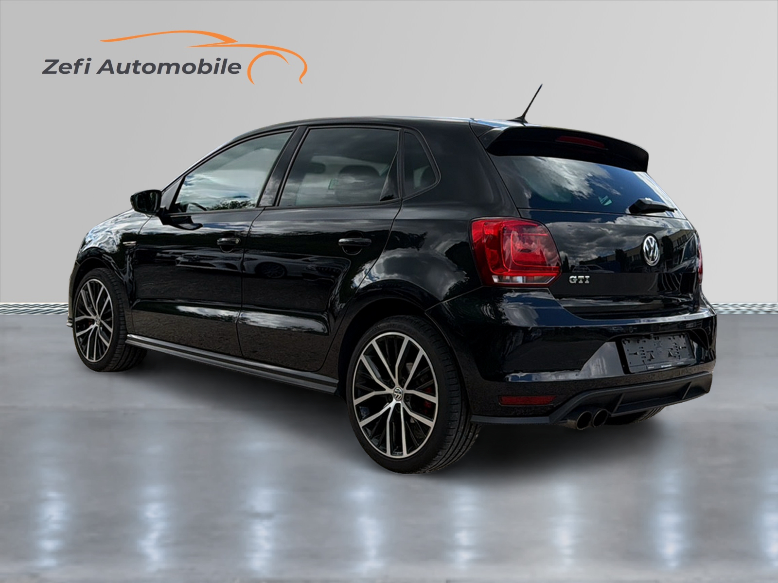 VW Polo 1.8 TSI GTI-image-1