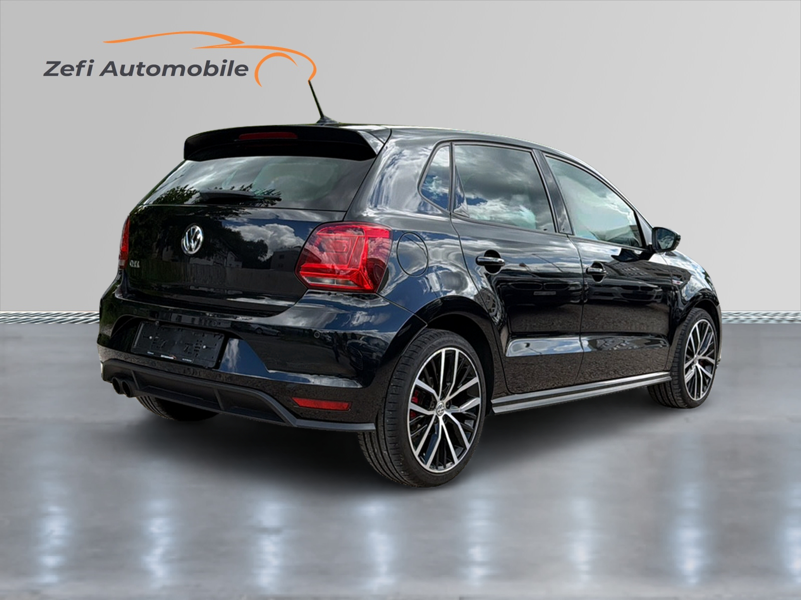 VW Polo 1.8 TSI GTI-image-3