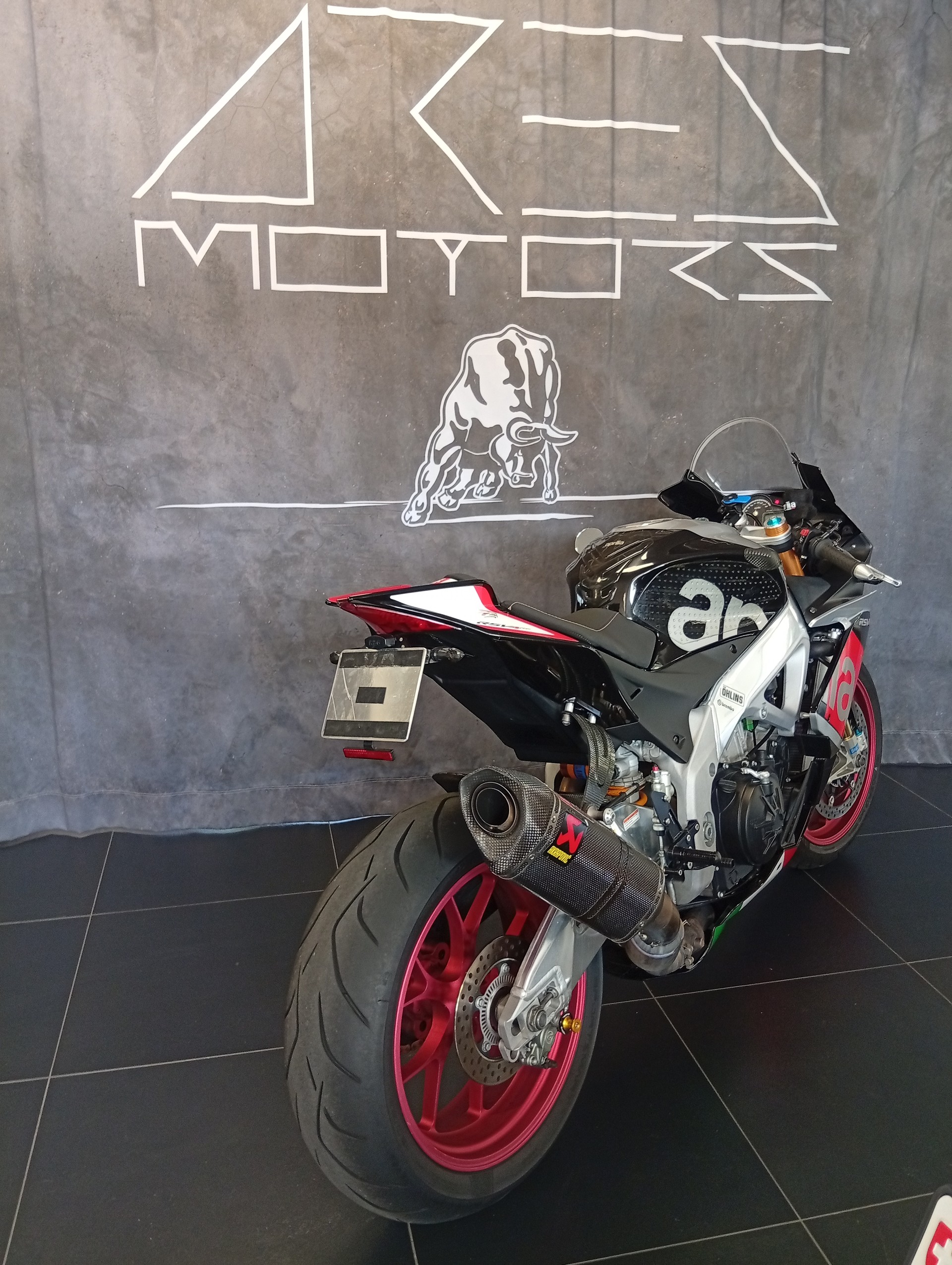 APRILIA RSV4 RR-image-1