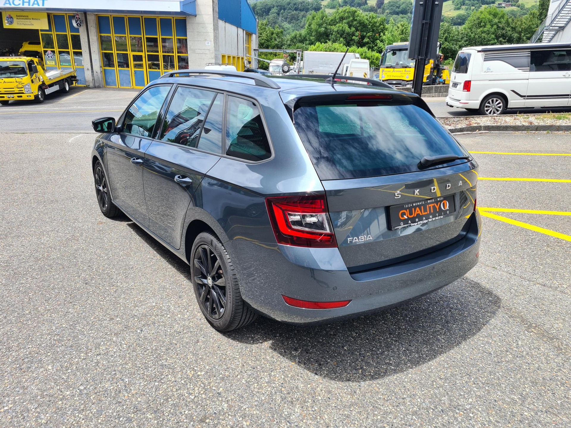 SKODA Fabia Combi 1.0 TSI Style DSG-image-3