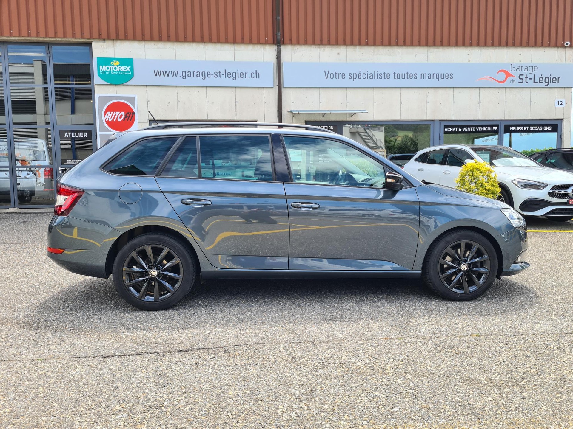 SKODA Fabia Combi 1.0 TSI Style DSG-image-5