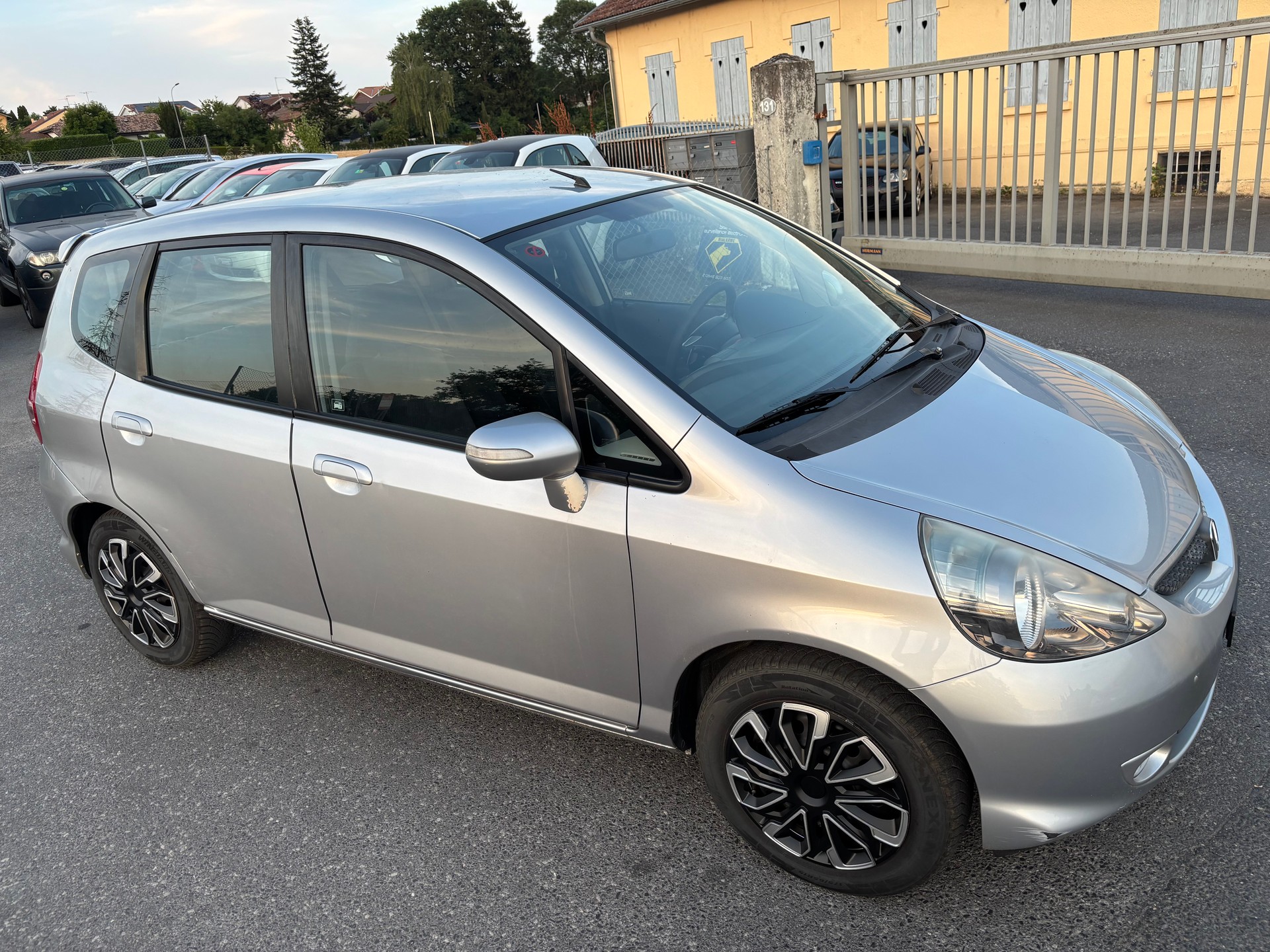 HONDA Jazz 1.4i ES-showroom-element-2
