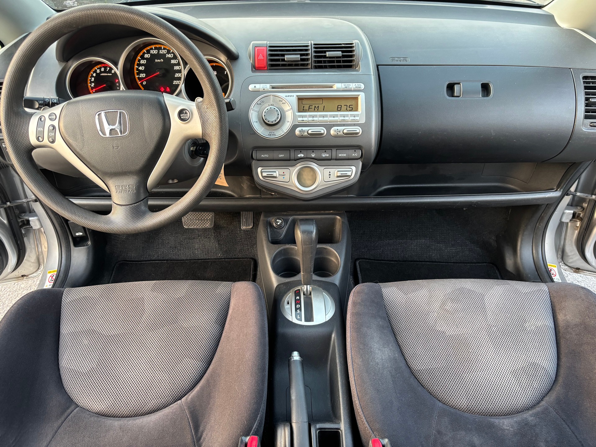 HONDA Jazz 1.4i ES-image-8