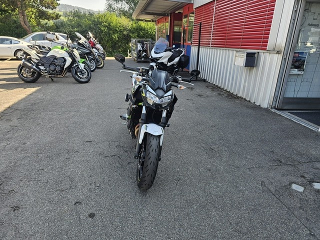 KAWASAKI Z 650 (35kW)-image-2