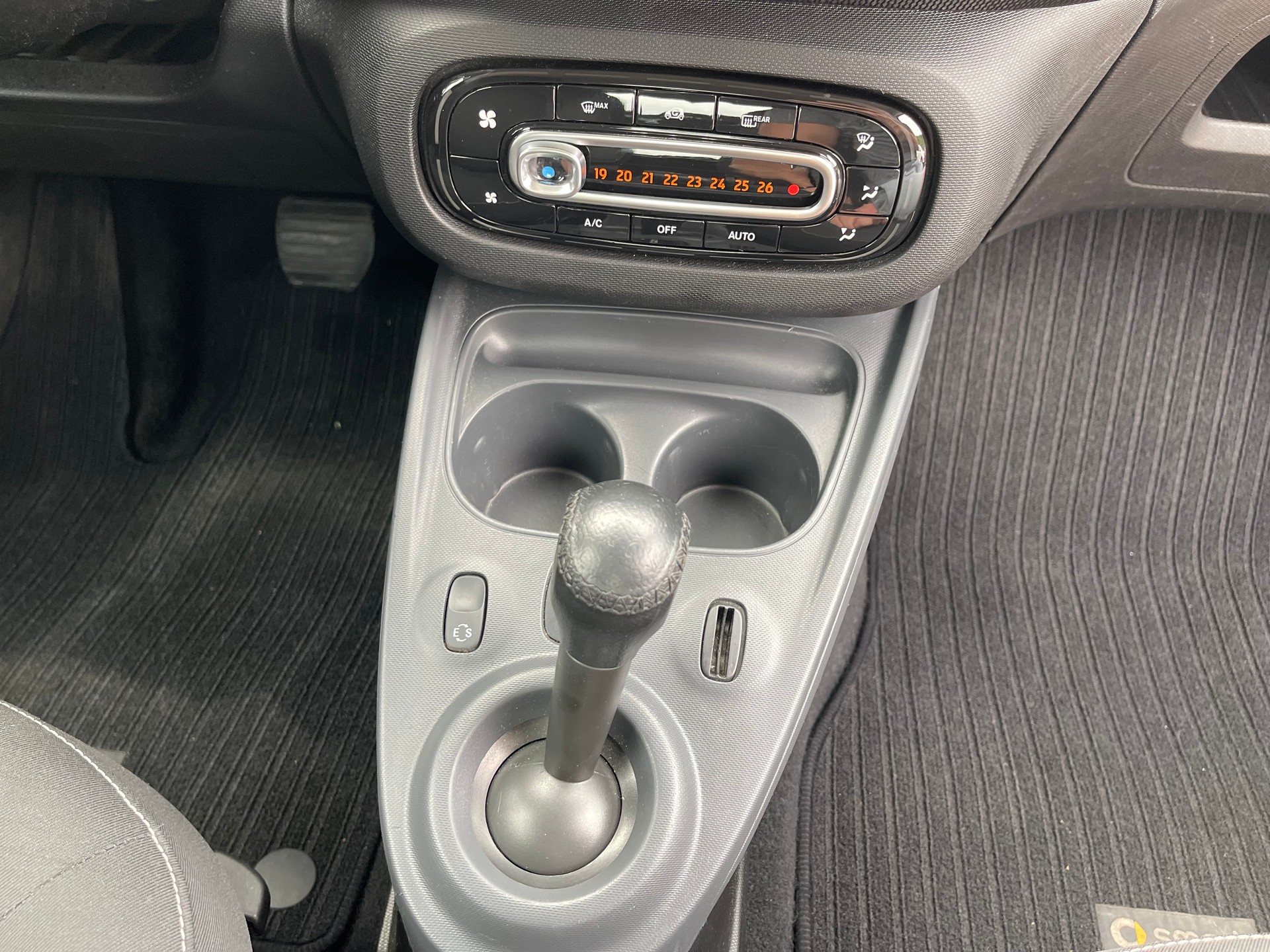 SMART fortwo passion twinmatic-image-13