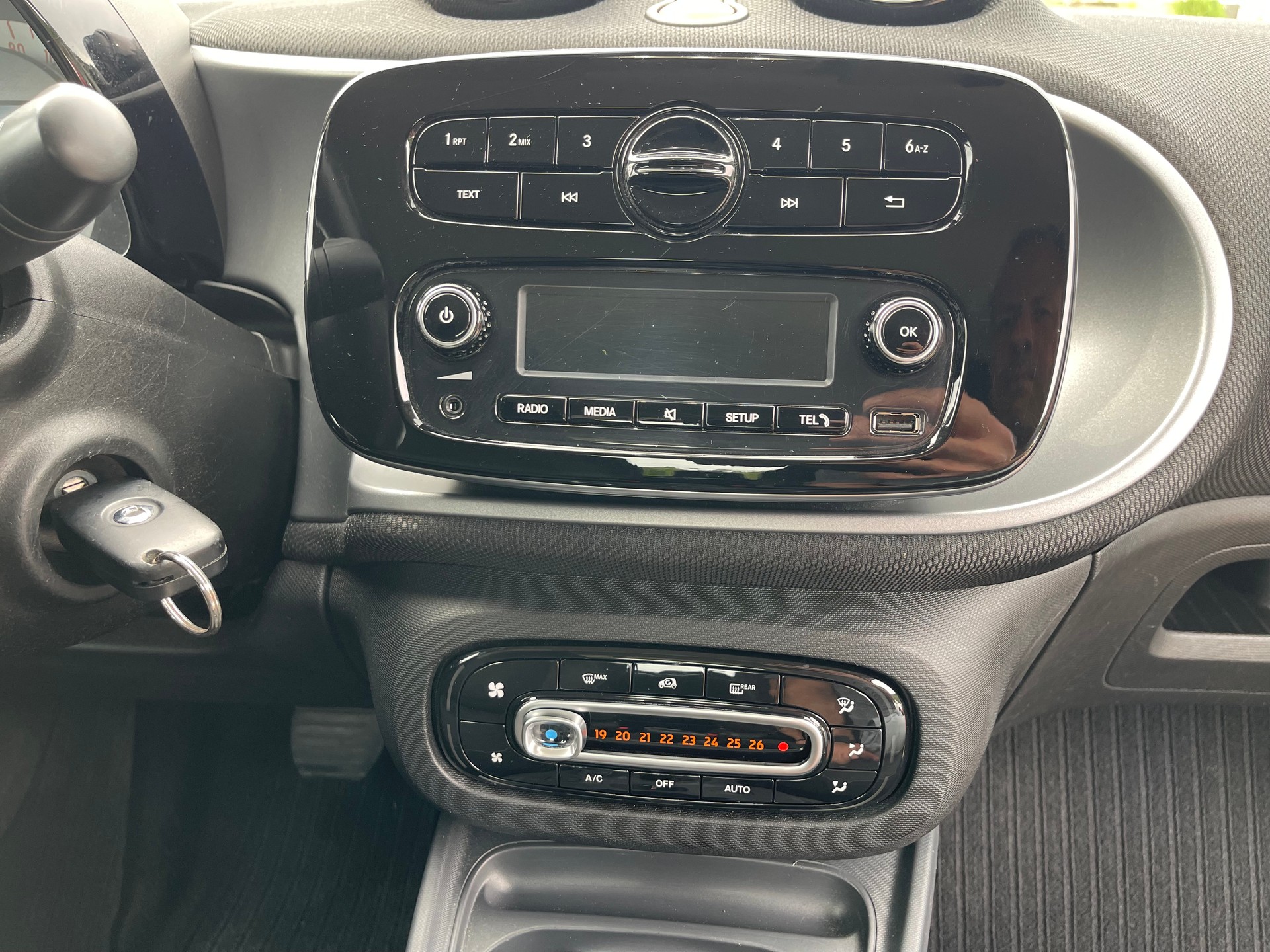 SMART fortwo passion twinmatic-image-12