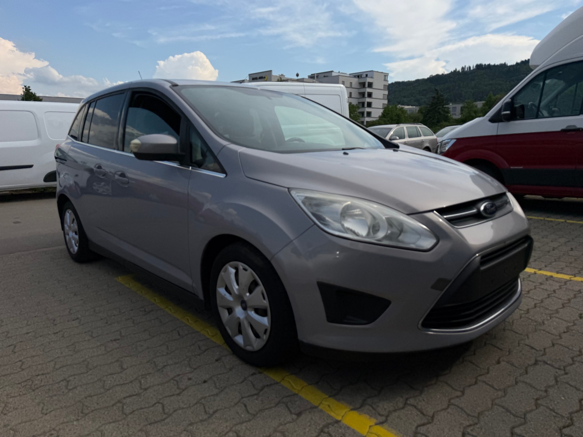 FORD Grand C-Max 2.0 TDCi Carving PowerShift-showroom-element-1