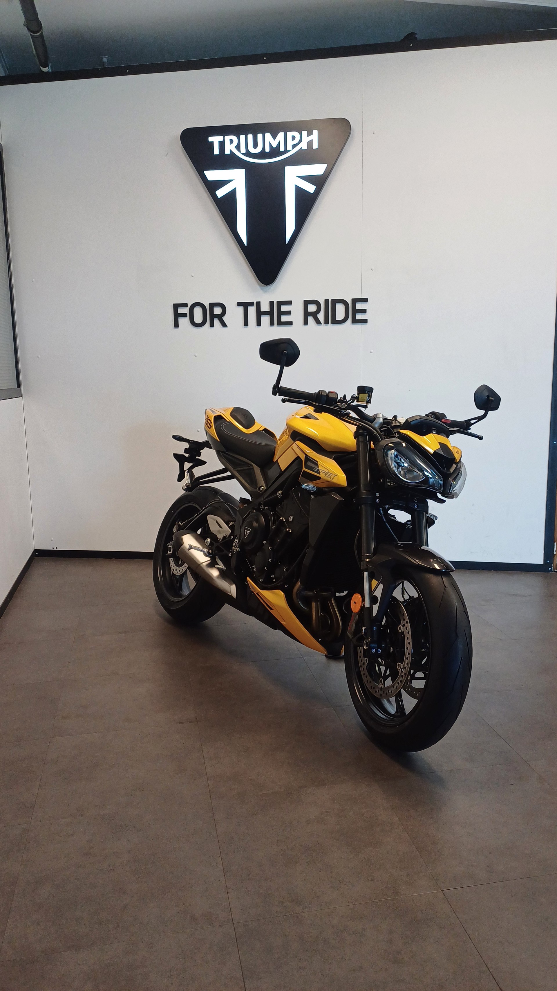 TRIUMPH Street Triple 765 RS-image-0