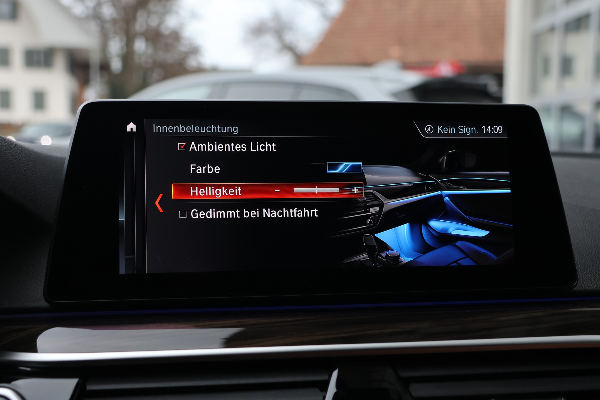 BMW M550d xDrive Touring Steptronic (CH) + 2.0T AHK-image-19
