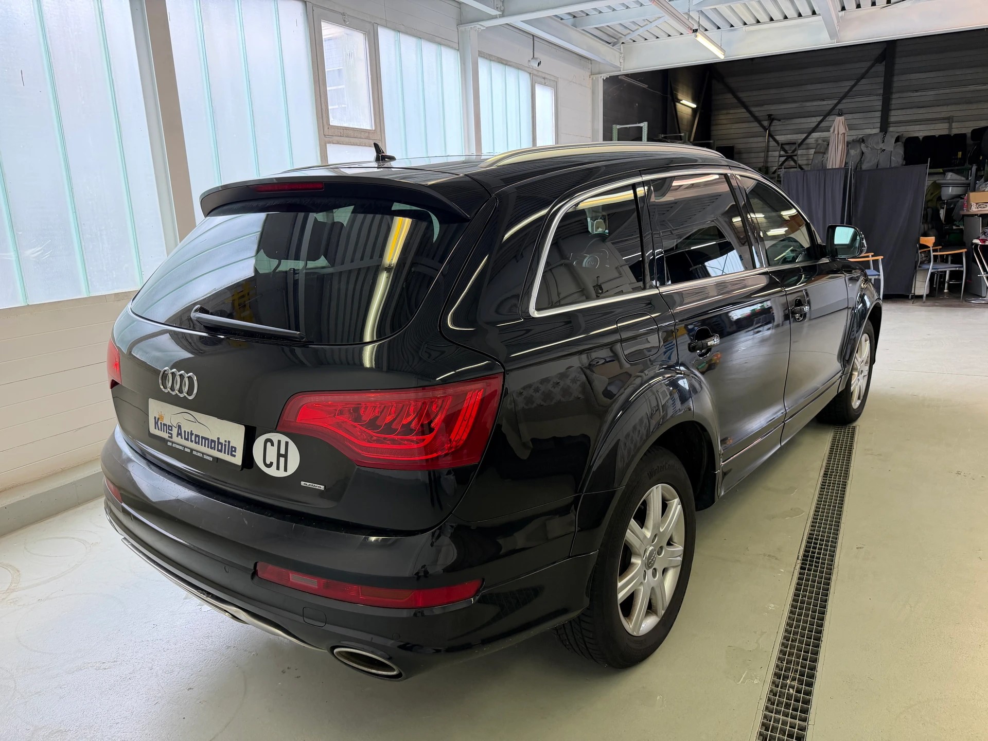 AUDI Q7 3.0 TDI addBlue quattro tiptronic | MFK 04.2025 | AHK 3.2t. | 7-Plätzer | S-Line-image-6