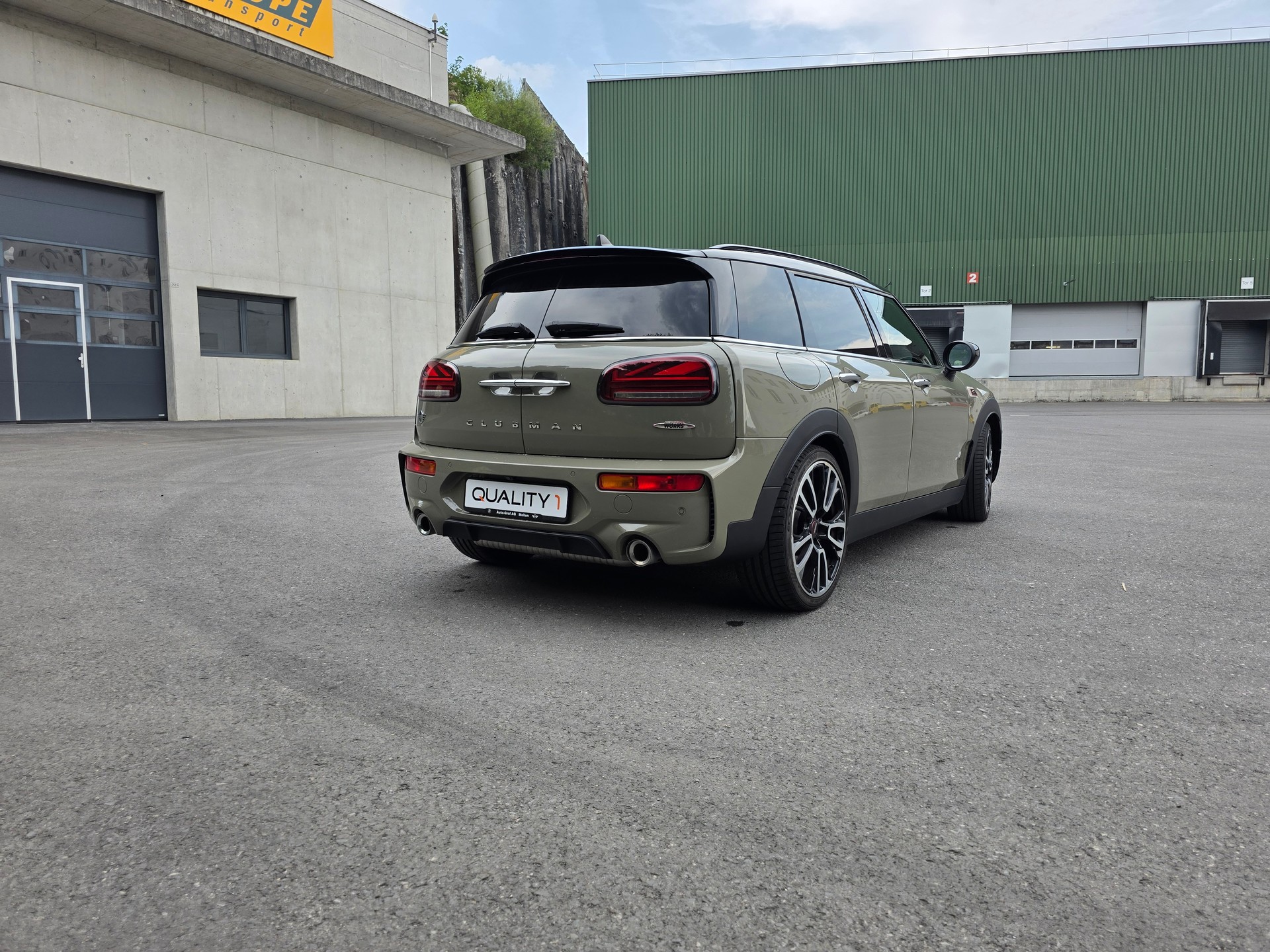 MINI Clubman Cooper John Cooper Works ALL4 Steptronic-image-21