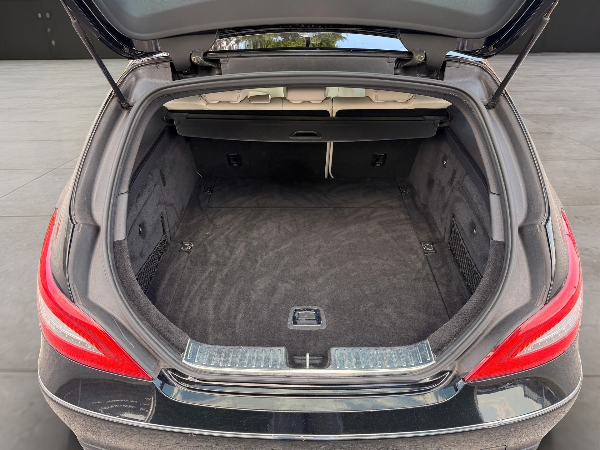 MERCEDES-BENZ CLS 350 CDI 4matic Shooting Brake-image-13