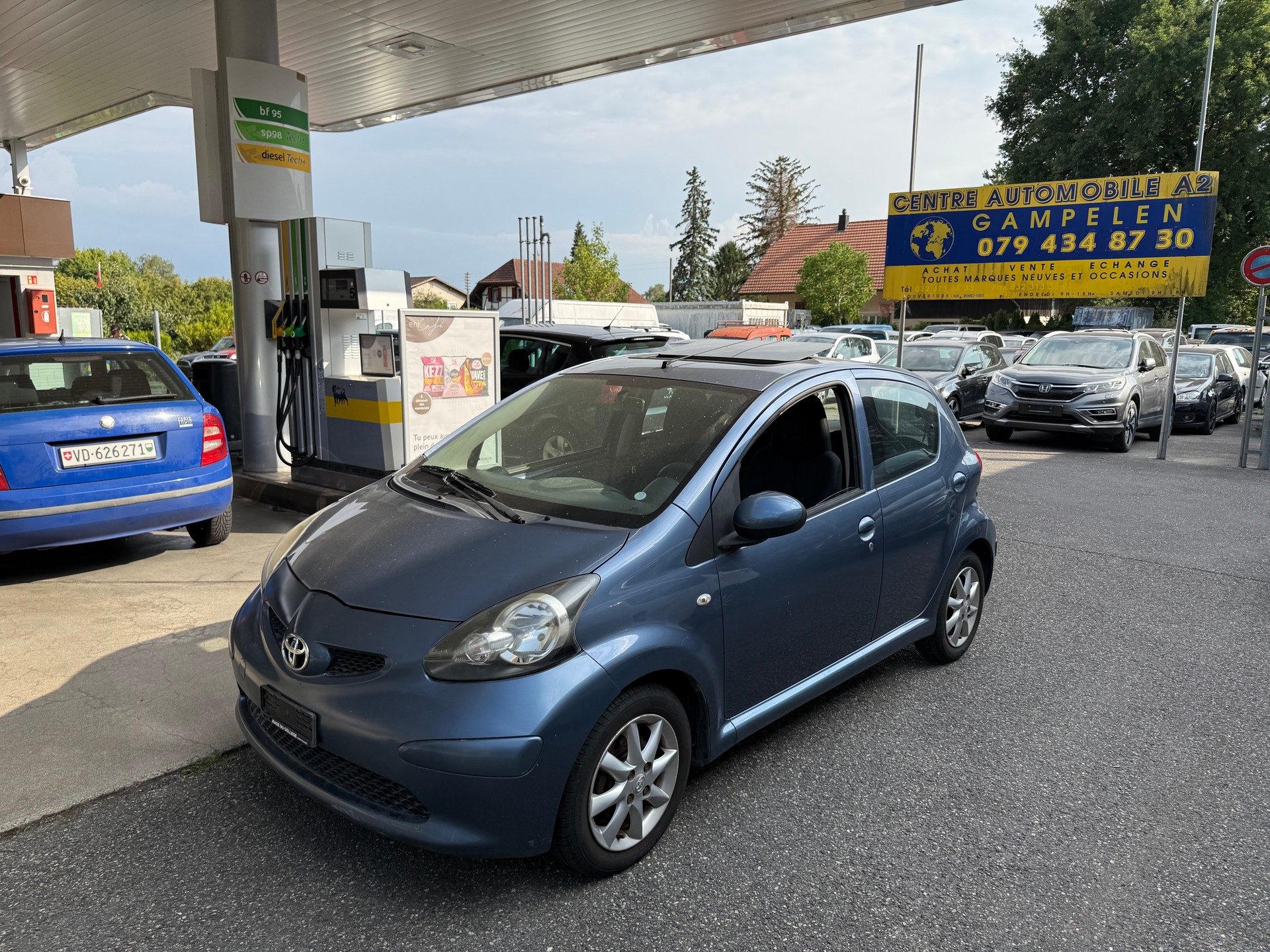 TOYOTA Aygo 1.0 blue