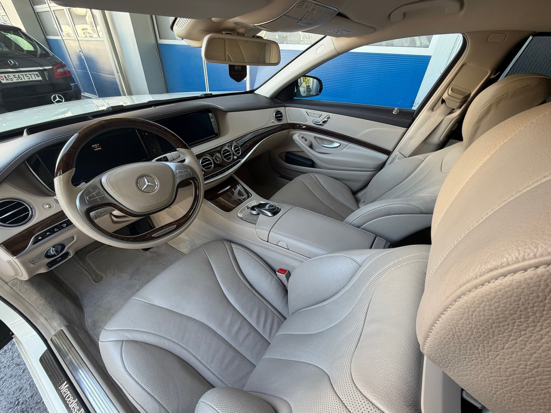 MERCEDES-BENZ S 500 L 4Matic 7G-Tronic-image-8