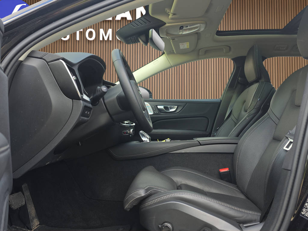VOLVO V60 2.0 T6 TE Ultra Bright eAWD-image-10