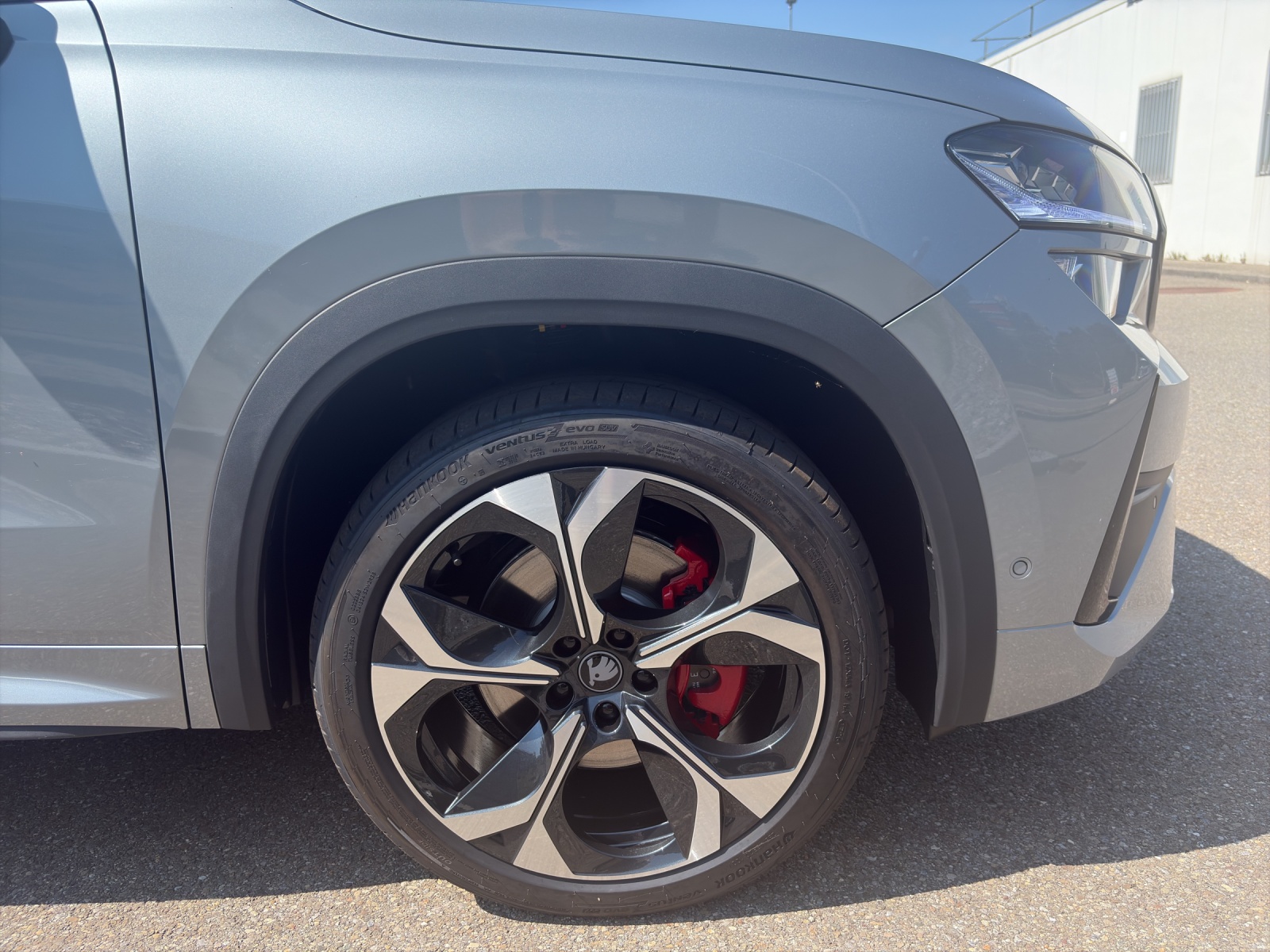 SKODA Kodiaq 2.0 TSI RS-image-16
