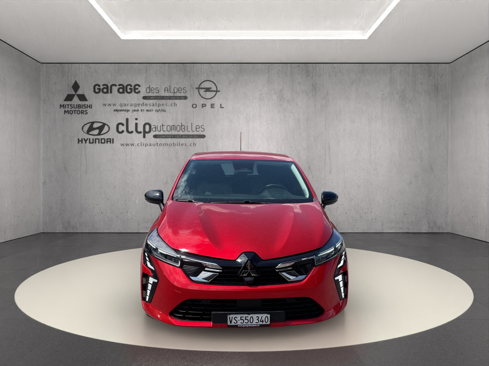 MITSUBISHI Colt 1.0 Invite-showroom-element-1