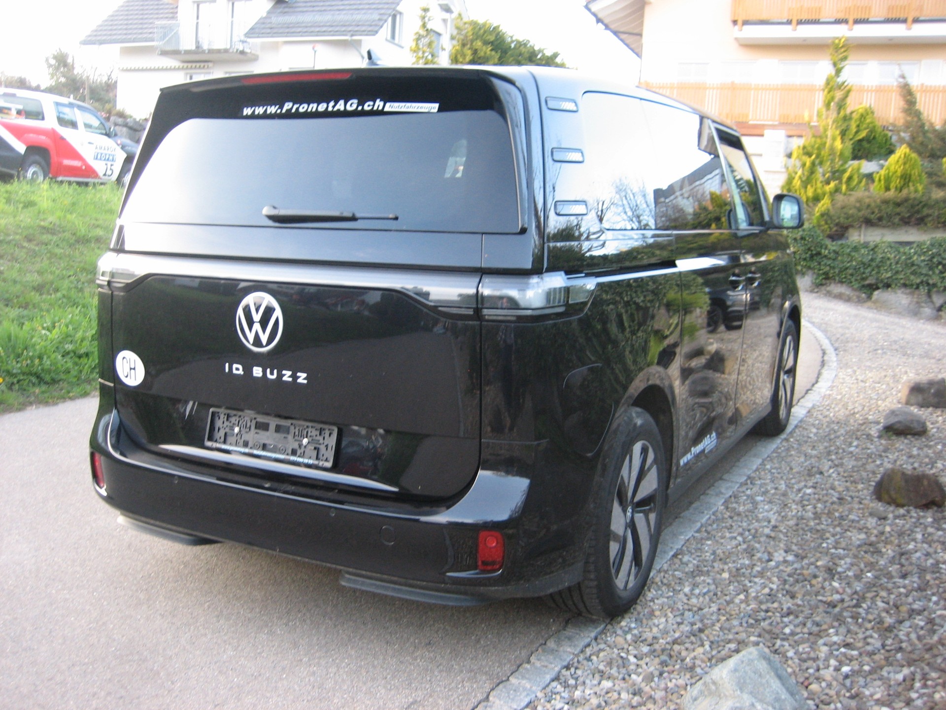 VW ID.BUZZ-image-1
