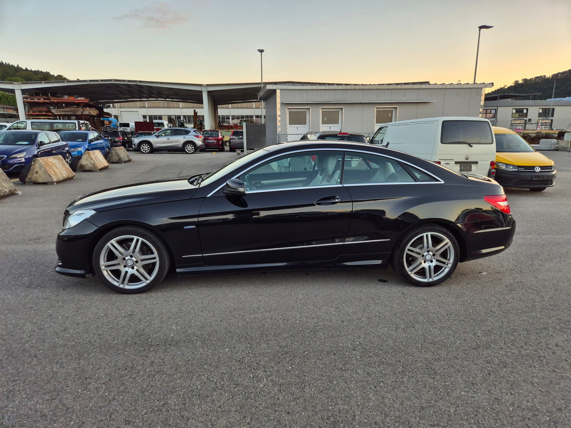 MERCEDES-BENZ E 220 CDI BlueEfficiency-image-6
