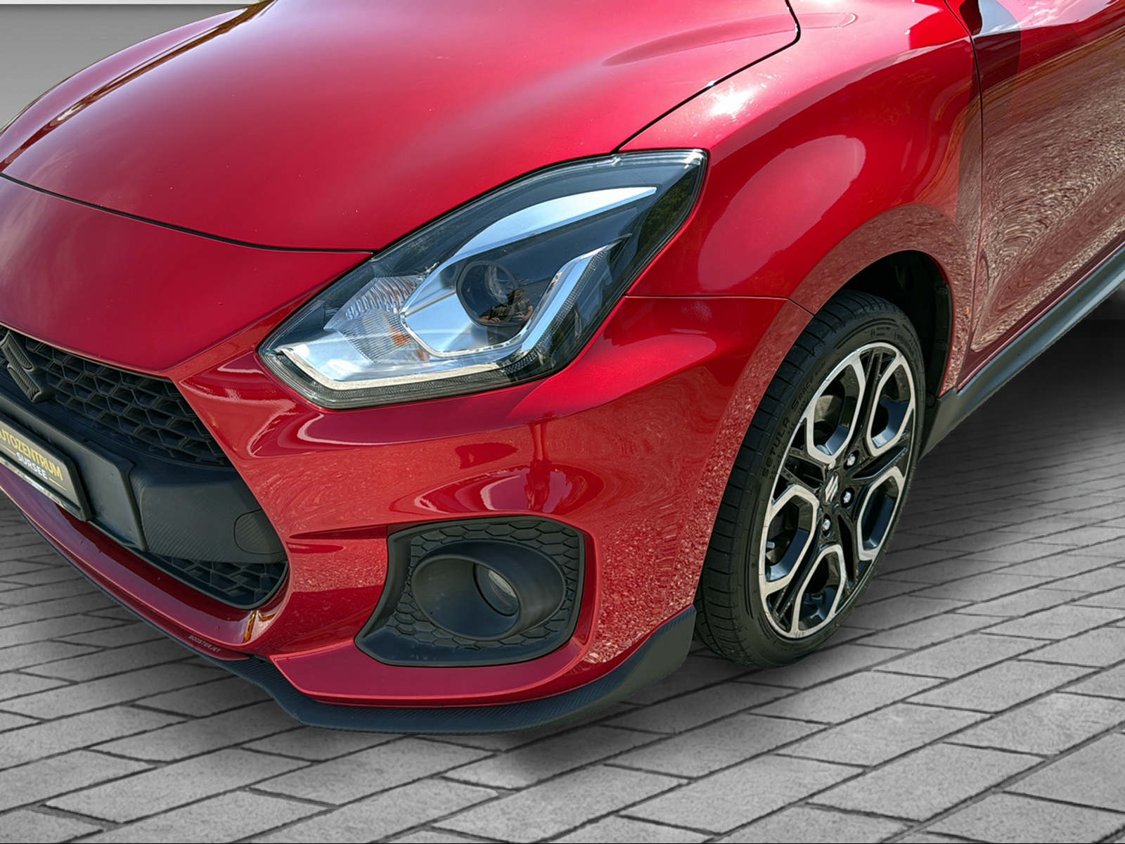 SUZUKI Swift 1.4 T Sport Compact Top-showroom-element-1