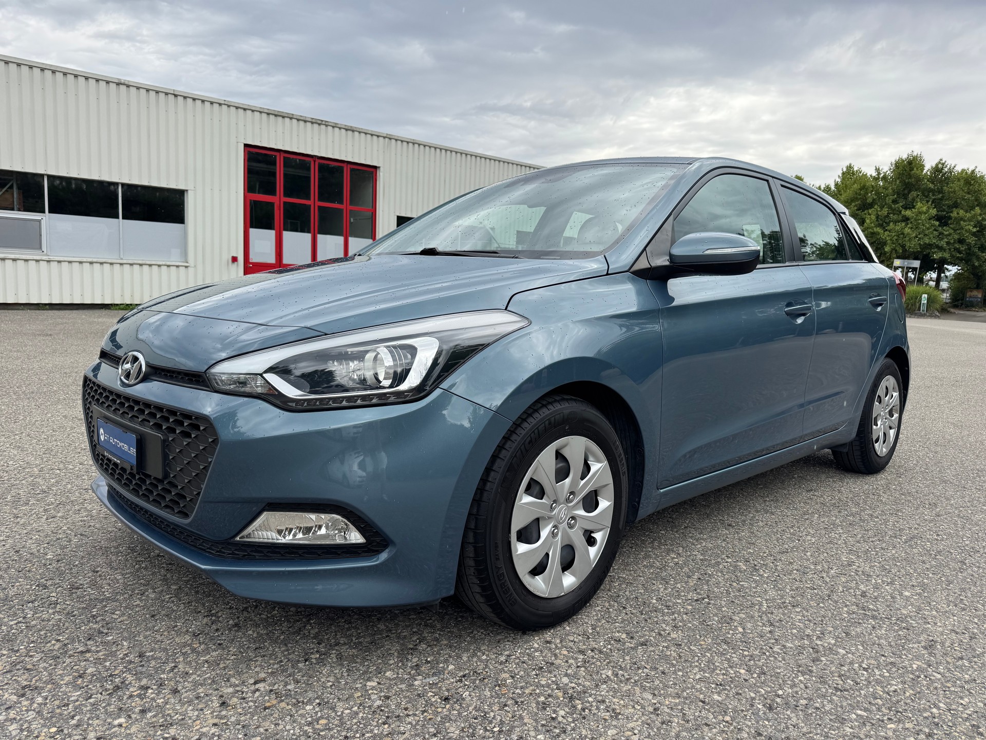 HYUNDAI i20 1.4 Amplia Automatic