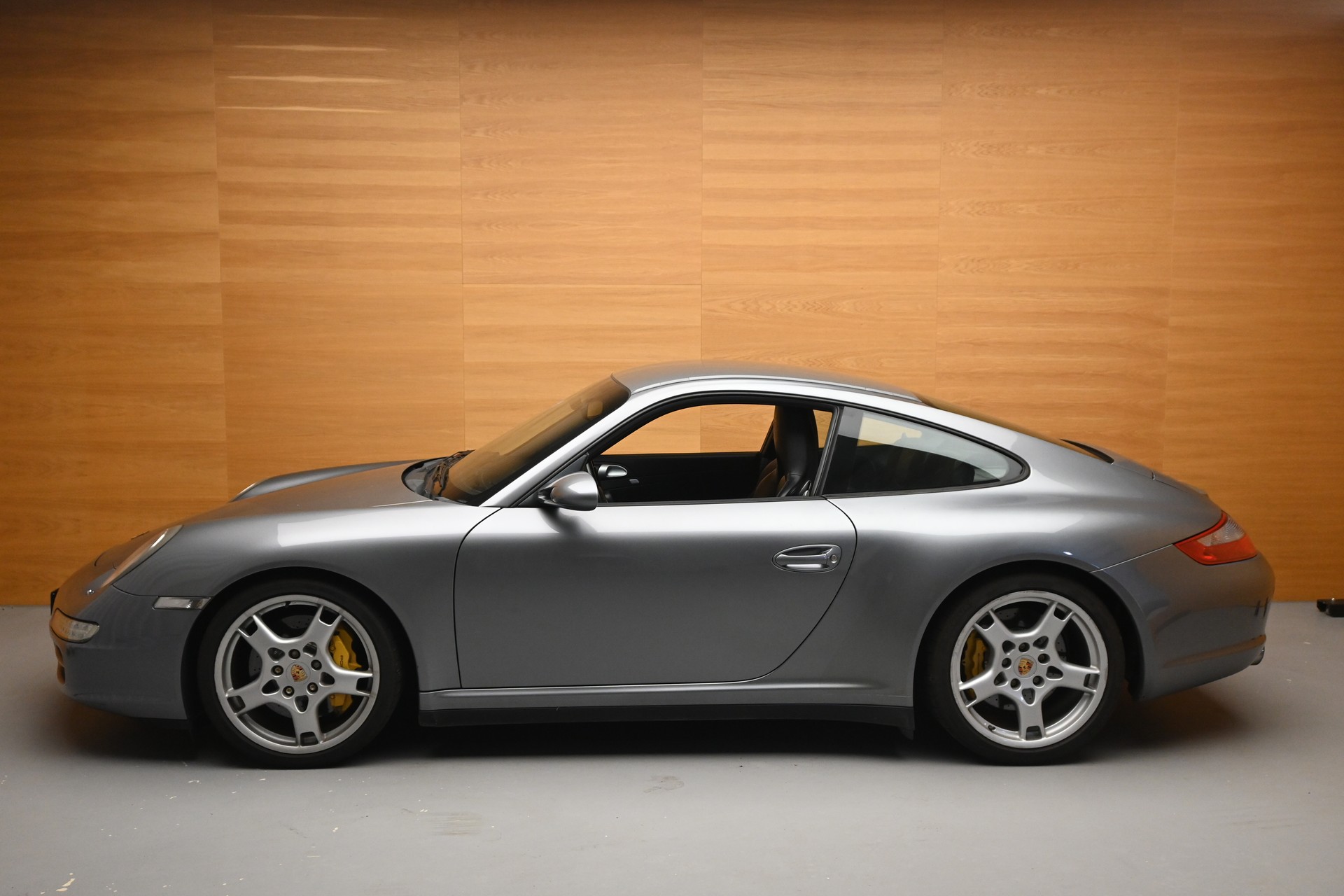 PORSCHE 997.1 Carrera 4S X51 Powerkit-showroom-element-3