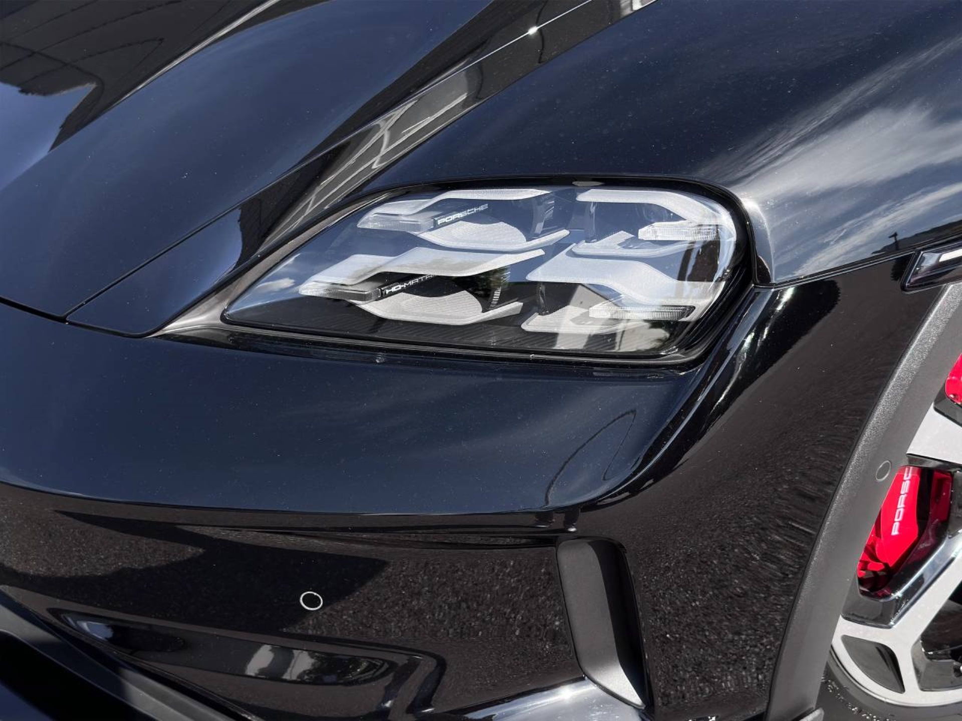 PORSCHE Taycan 4S Cross Turismo-image-25